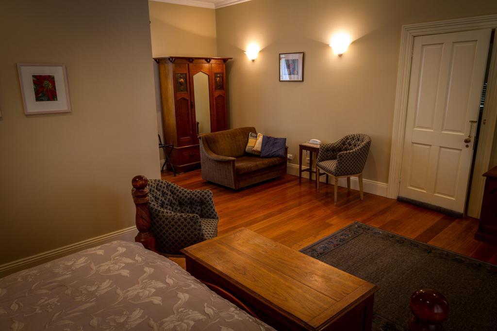 Tizzana Winery Bed And Breakfast Sackville Reach Стая снимка